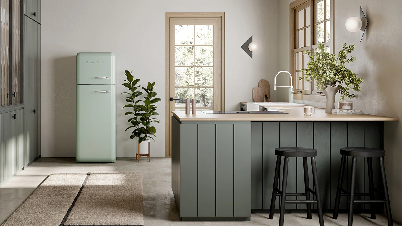 Smeg fab30 kühlschrank in pastellgrün in einer hellen küche