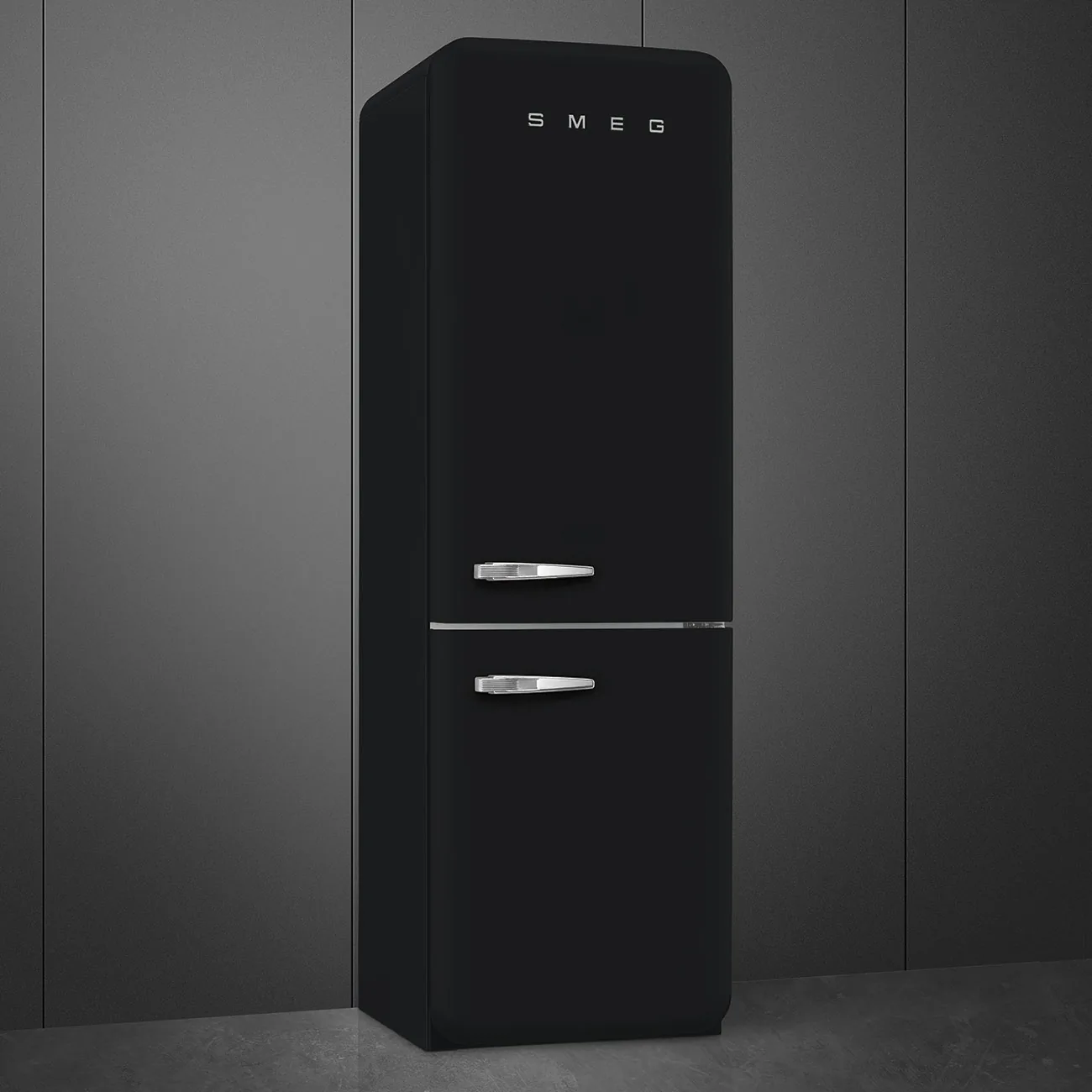 Smeg FAB32RBLM6 Stand-Kühl-Gefrierkombination Schwarz
