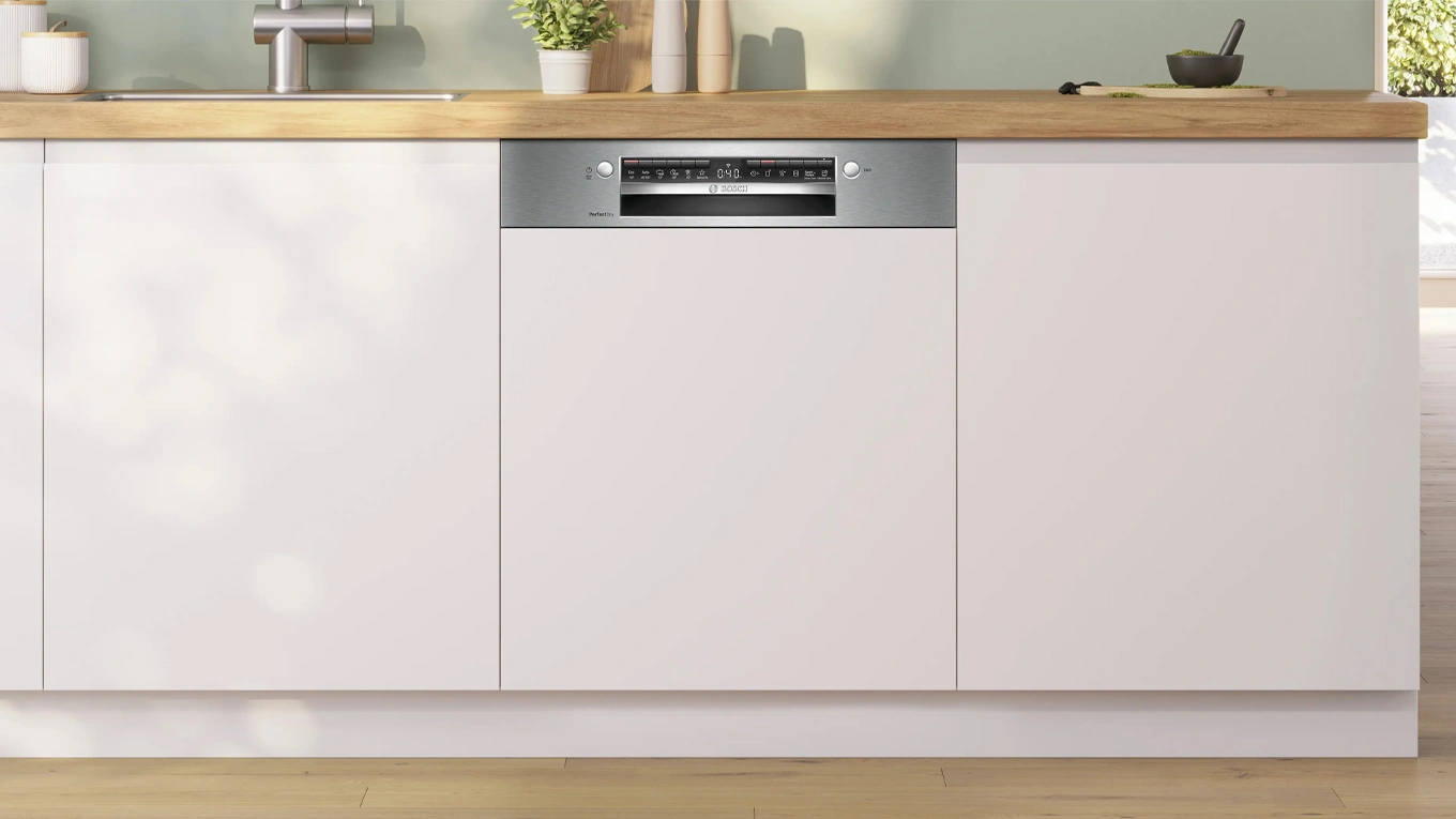 bosch-SMI6TCS00E geschirrspüler teilintegriert bosch-SMI6TCS00E geschirrspüler teilintegriert in einer weißen grifflos küche